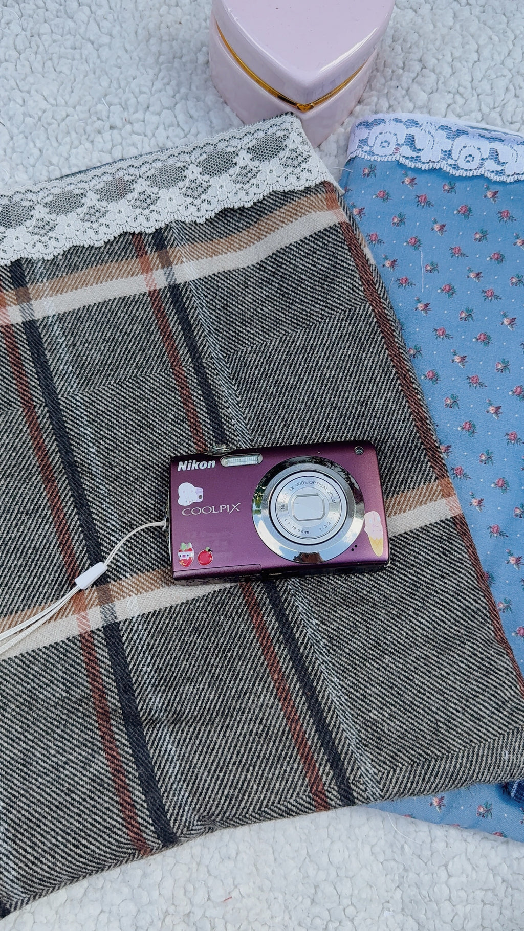 Large Brown Plaid Sleeve