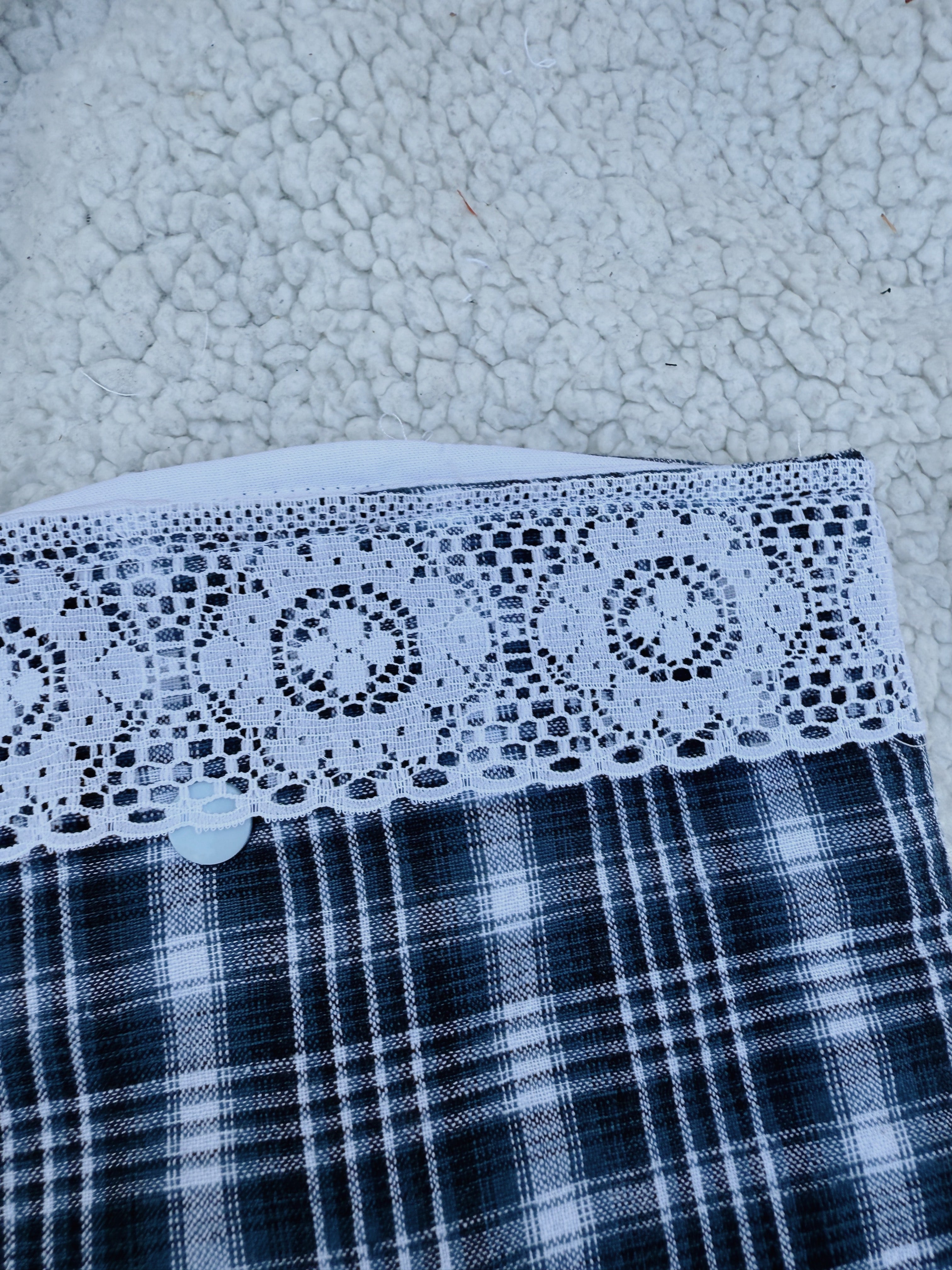 Large Blue Plaid Sleeve