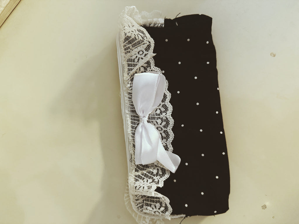 Polka-Dot Pencil Case