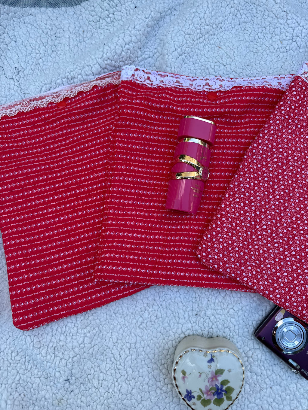 Red Heart & Floral Sleeves