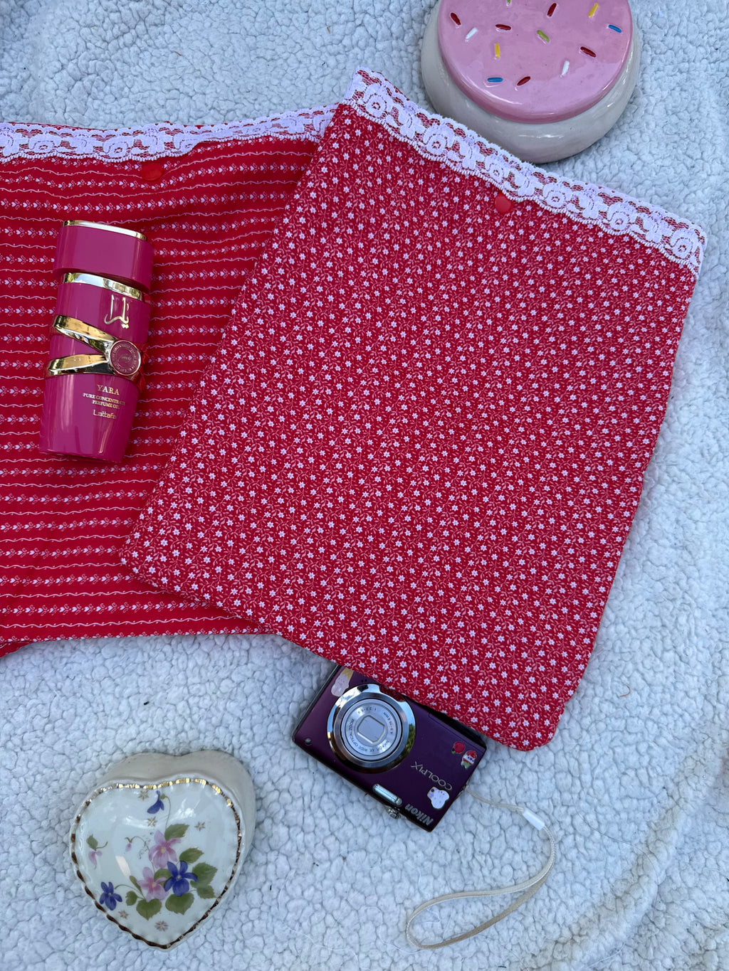 Red Heart & Floral Sleeves