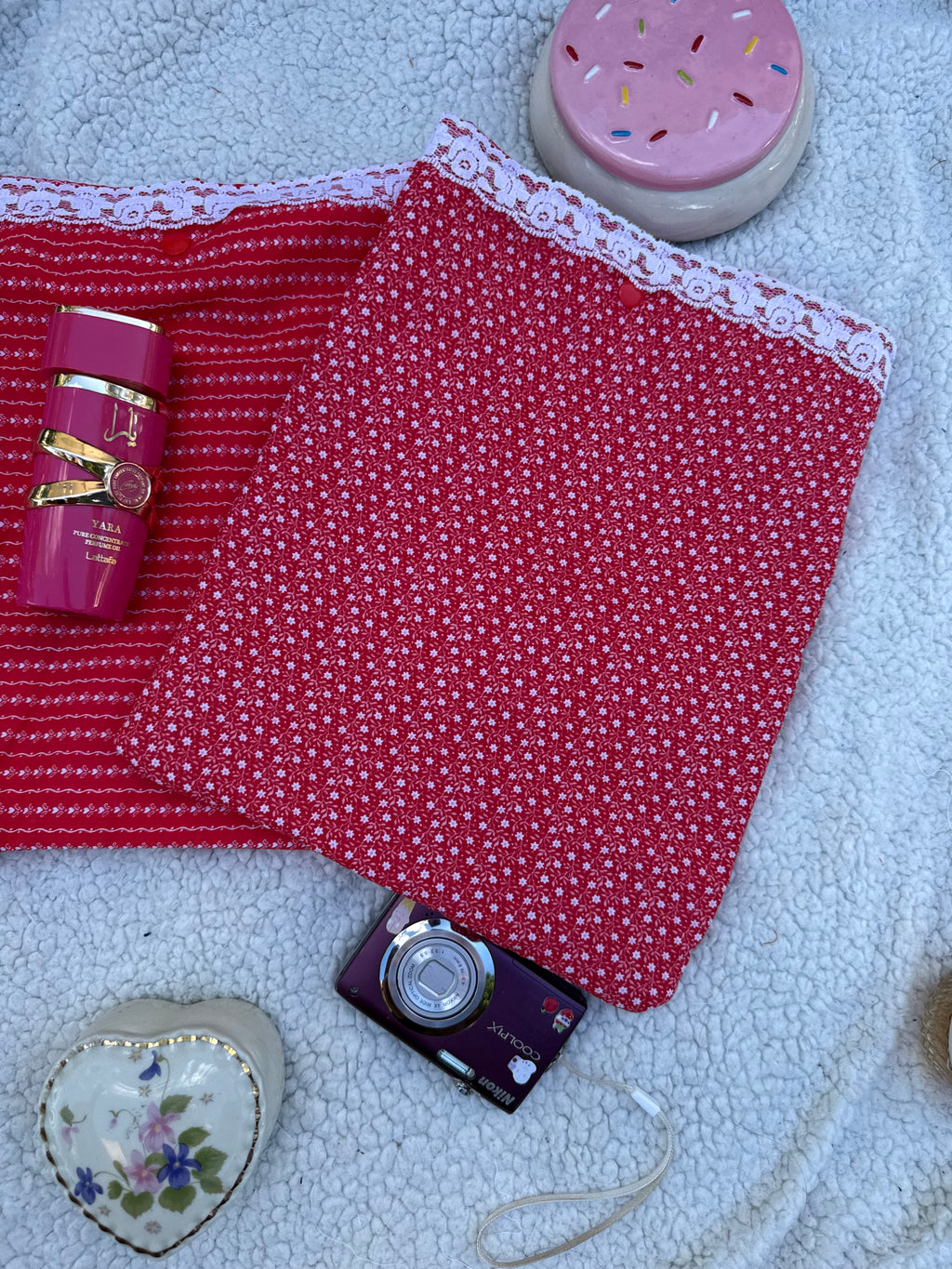 Red Heart & Floral Sleeves