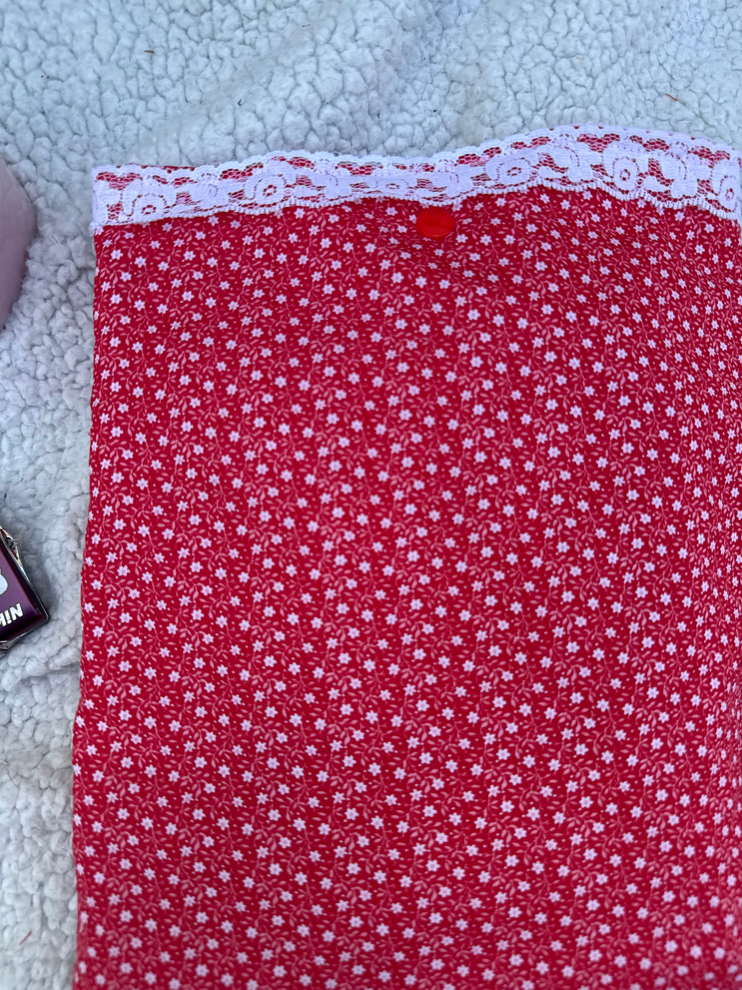 Red Heart & Floral Sleeves